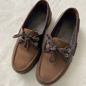 Sperry Authentic Original Boat Shoe M 5 fits like W 6.5-7 in brown buck